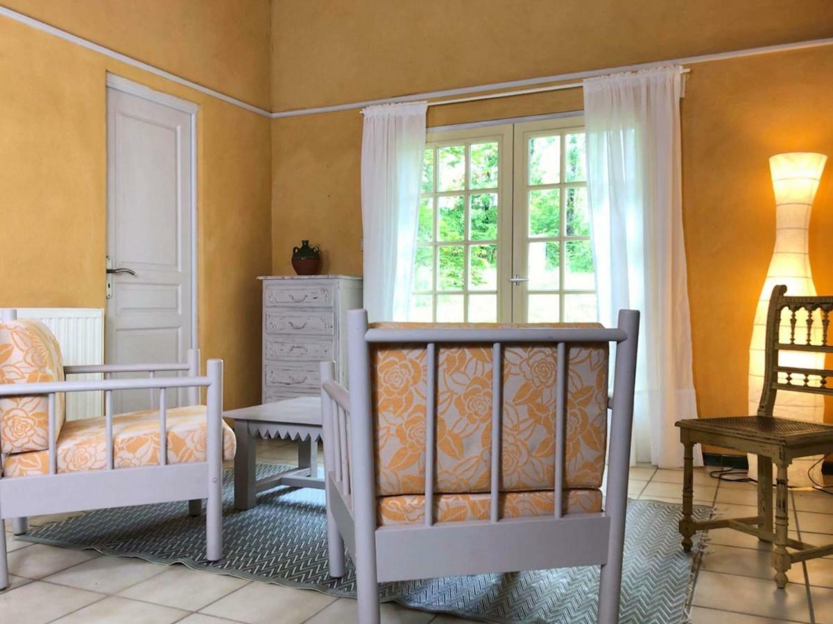 Domaine De Hongrie Hotel Nogaro Buitenkant foto
